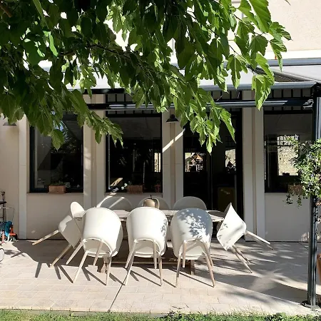 La Maison De Georgia * Beaune (Cote d'Or)