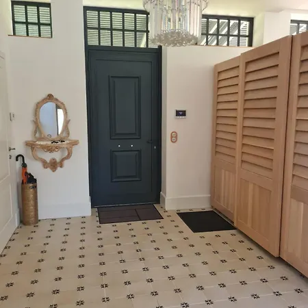 La Maison De Georgia
